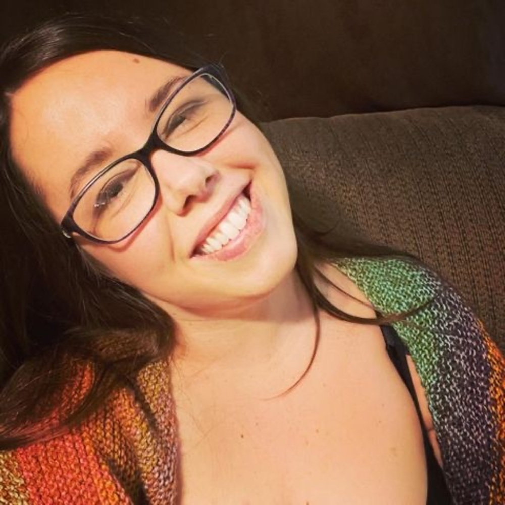 Meet your Posher, Stephanie